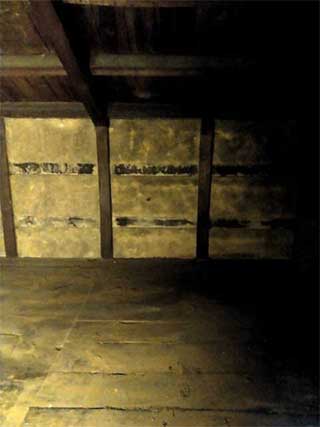 片付け後の蔵その2